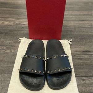 Valentino rockstud slides